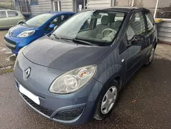 Bleu Utilisé 2009 Renault Twingo Expression Citadine | 5 990 € (Prix assez cher)