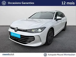 Utilisé 2024 VW Passat Elegance Berline | 43 200 €