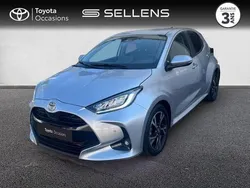 Gris Utilisé 2025 Toyota Yaris Hybrid Design | 24 590 € (Prix juste)