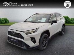 Blanc lunaire nacré/toit noir attitude Occasion 2023 Toyota RAV4 Hybrid Sport SUV | 44 470 € (Prix assez cher)