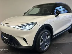 Blanc digital métallisé/toit noir Utilisé 2023 Smart #1 Edition #1 SUV | 27 999 € (Prix juste)
