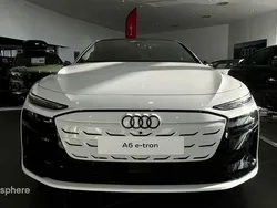 Blanc glacier Utilisé 2025 Audi A6 e-tron S-Line Break | 89 990 € (Super prix)
