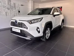 Utilisé 2020 Toyota RAV4 Hybrid SUV | 26 490 € (Prix juste)