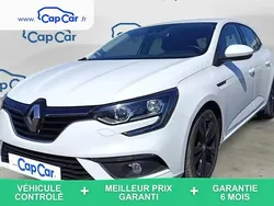 Blanc Utilisé 2016 Renault Mégane III Life Berline | 9 990 € (Prix juste)