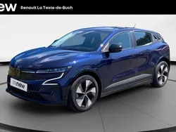 Bleu Utilisé 2022 Renault Mégane Equilibre Berline | 23 990 € (Prix juste)