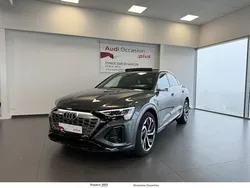 Gris daytona nacré Utilisé 2024 Audi Q8 Sportback e-tron S-Line SUV | 63 970 € (Prix juste)