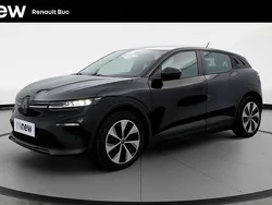 Noir Utilisé 2023 Renault Mégane Evolution Berline | 25 990 € (Prix juste)