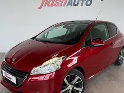 Rouge Utilisé 2012 Peugeot 208 S Citadine | 7 900 € (Prix juste)