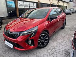 Utilisé 2024 Renault Clio V Techno Berline | 15 900 € (Prix juste)