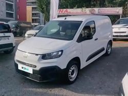 Blanc icy Occasion 2025 Fiat Doblò Connect Monospace | 20 700 €