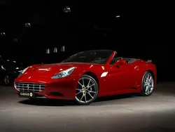 Rouge Utilisé 2014 Ferrari California Cabriolet | 124 990 €