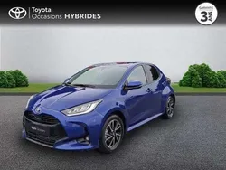 Utilisé 2023 Toyota Yaris Hybrid Design Berline | 19 890 € (Prix juste)
