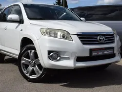 Blanc Utilisé 2011 Toyota RAV4 Life SUV | 11 400 €