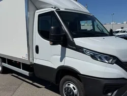 Nouvelle 2025 Iveco Daily | 69 000 € (Prix assez cher)