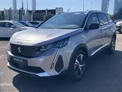 Noir Nouvelle 2025 Peugeot 5008 Allure Monospace | 37 899 € (Prix juste)