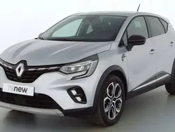 Gris Utilisé 2022 Renault Captur Techno SUV | 16 690 € (Bon prix)