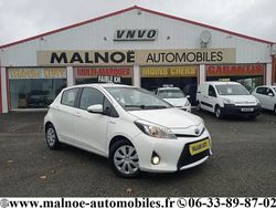 Blanc Utilisé 2014 Toyota Yaris Berline | 12 590 € (Bon prix)