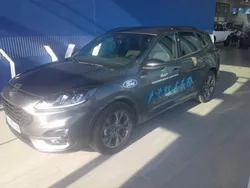 Gris Utilisé 2023 Ford Kuga ST-Line SUV | 30 900 € (Prix juste)