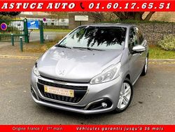 Gris Utilisé 2019 Peugeot 208 Signature Sky Citadine | 8 949 € (Bon prix)