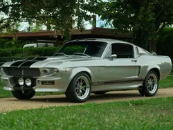 Gris Utilisé 1968 Ford Shelby Coupé | 89 000 €