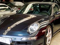 Utilisé 2005 Porsche 911 Carrera Cabriolet | 54 990 € (Prix juste)