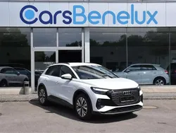 Blanc Utilisé 2024 Audi Q4 e-tron Advanced SUV | 37 980 €