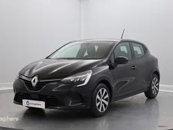 Noir Utilisé 2023 Renault Clio V Equilibre Berline | 16 499 € (Prix juste)