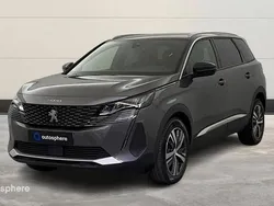 Gris Utilisé 2024 Peugeot 5008 Allure Monospace | 33 999 € (Prix juste)