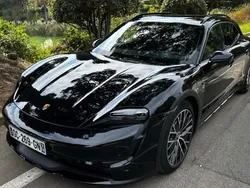 Utilisé 2021 Porsche Taycan Cross Turismo Berline | 76 900 € (Prix assez cher)
