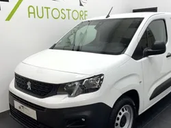 Utilisé 2020 Peugeot Partner Premium Monospace | 16 490 € (Prix assez cher)
