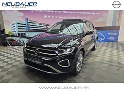 Noir intense nacrée Utilisé 2023 VW T-Roc Style SUV | 28 990 € (Prix juste)