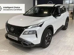 Blanc Nouvelle 2025 Nissan X-Trail SUV | 37 999 €