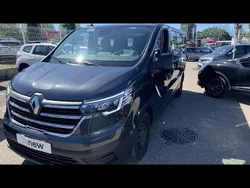 Gris Utilisé 2022 Renault Trafic Zen Van | 27 799 € (Prix juste)