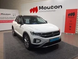 Blanc Utilisé 2023 VW T-Roc Exclusive SUV | 33 490 € (Prix assez cher)