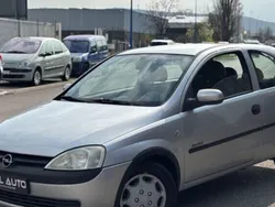 Utilisé 2001 Opel Corsa Comfort Citadine | 3 290 €