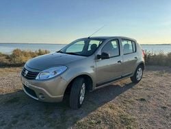 Gris Utilisé 2008 Dacia Sandero Ambiance Citadine | 3 799 € (Bon prix)