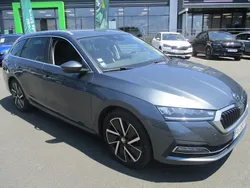 Gris Utilisé 2020 Skoda Octavia Style Break | 22 990 € (Prix juste)