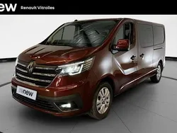 Rouge Utilisé 2024 Renault Trafic Intens Van | 33 999 € (Prix juste)