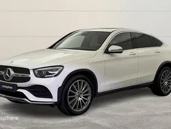 Blanc Utilisé 2020 Mercedes GLC300 AMG line Coupé | 38 299 € (Prix assez cher)