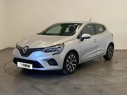 Gris Utilisé 2022 Renault Clio V Intens Citadine | 17 990 € (Prix juste)