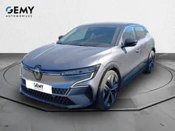 Utilisé 2023 Renault Mégane Iconic Berline | 29 899 € (Prix juste)