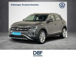 Gris Utilisé 2024 VW T-Roc Style SUV | 31 999 € (Prix juste)