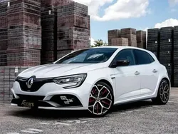 Blanc Utilisé 2019 Renault Mégane IV Trophy Berline | 36 950 € (Prix cher)