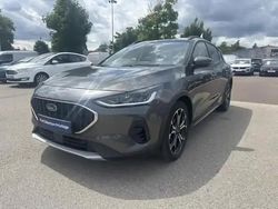 Gris magnetic métallisé premium Utilisé 2022 Ford Focus Active Berline | 23 499 € (Prix juste)