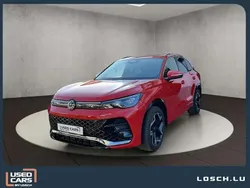 Rouge Utilisé 2024 VW Tiguan R-line SUV | 43 990 € (Prix assez cher)