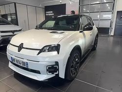 Blanc nacre / toit noir Nouvelle 2025 Renault 5 E-Tech Berline | 37 790 € (Prix cher)