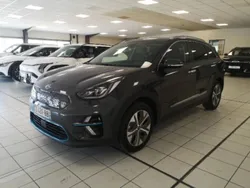 Gris Utilisé 2021 Kia e-Niro 2 SUV | 23 999 € (Prix juste)