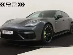 Gris Utilisé 2018 Porsche Panamera Turbo S Sport Turismo Berline | 72 995 €