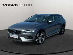 Gris Utilisé 2021 Volvo V60 CC Momentum Break | 29 990 €