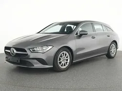 Gris Utilisé 2022 Mercedes CLA180 Shooting Brake Break | 27 890 €